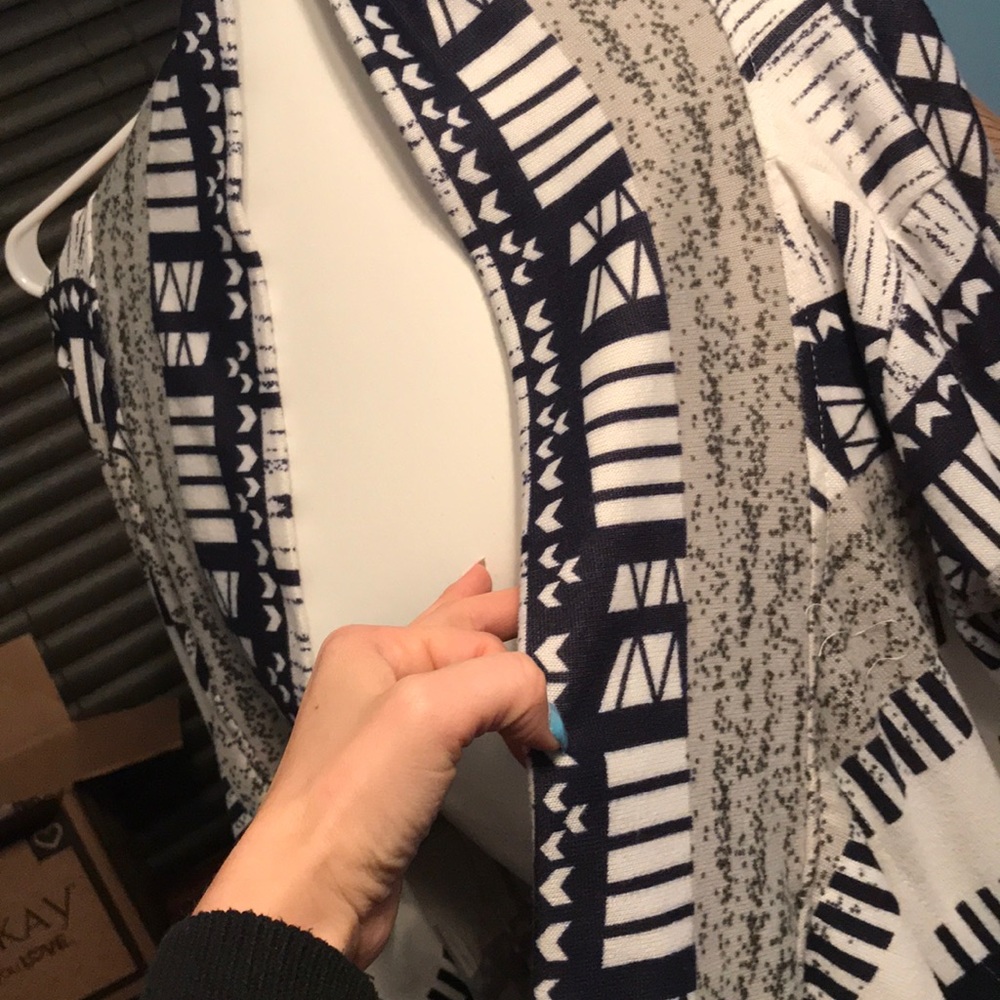 Cardigan - Picture 2 of 2